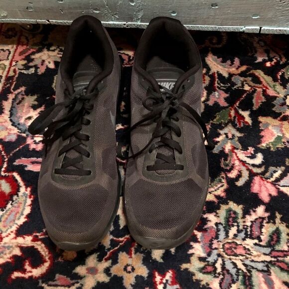 Nice Nike Air Max Sequent size 9 - Picture 1 of 4